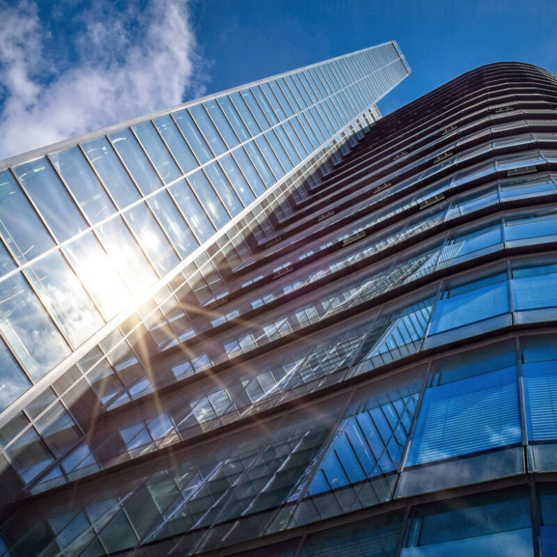 Laminas solares y ayudas economicas